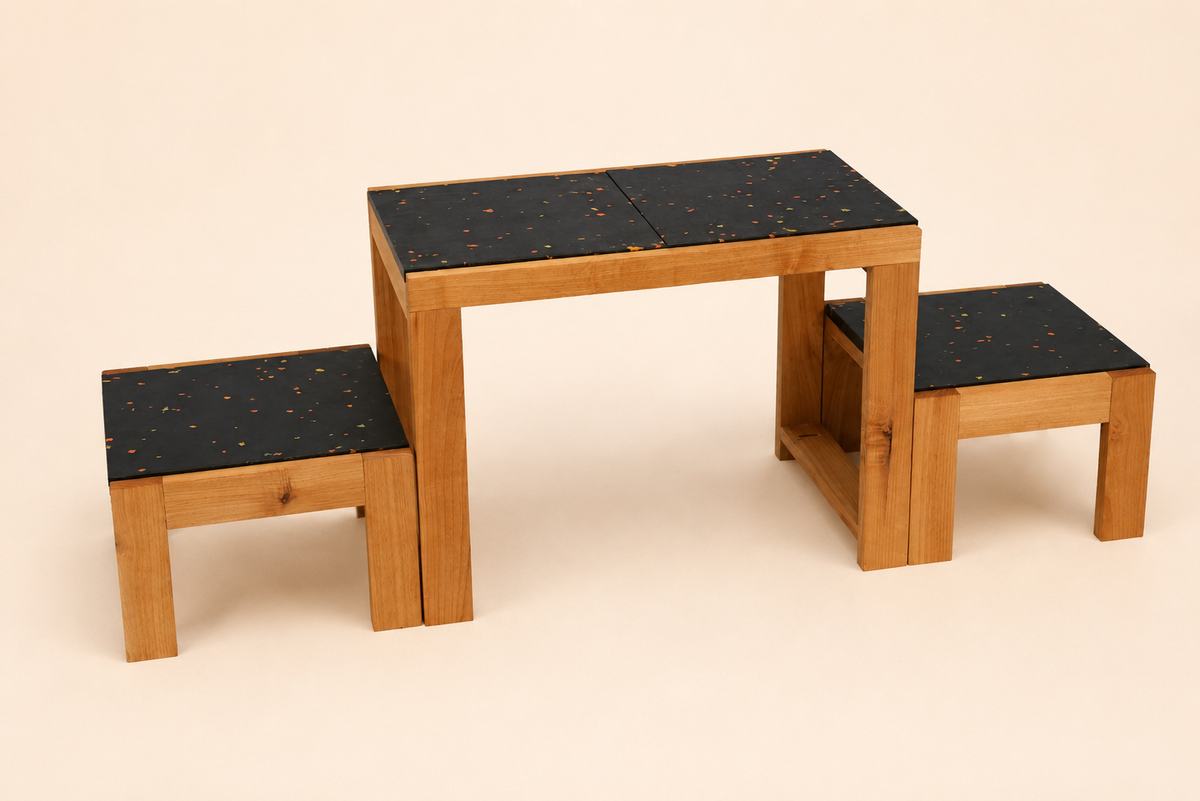 QUBB TV Stand